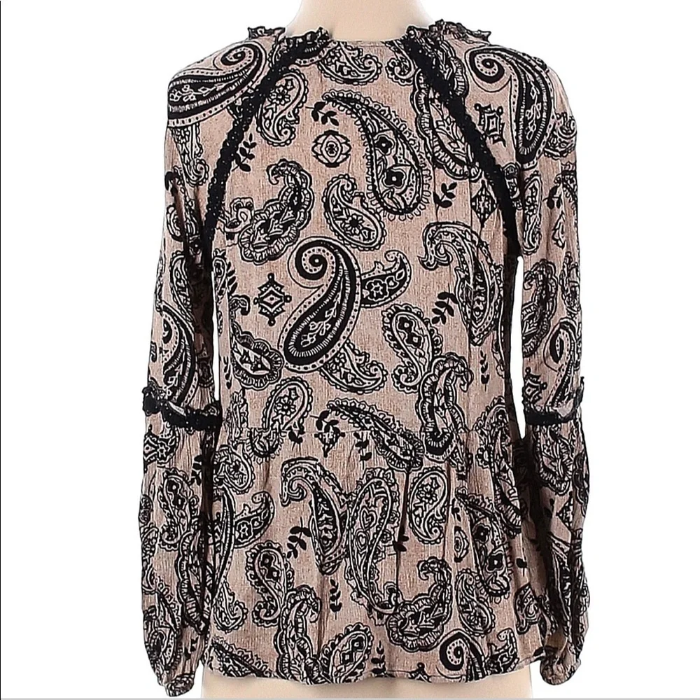 Knox Rose Beige & Black Paisley Print Boho Blouse - Picture 2 of 15